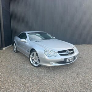2004 Mercedes-Benz SL500