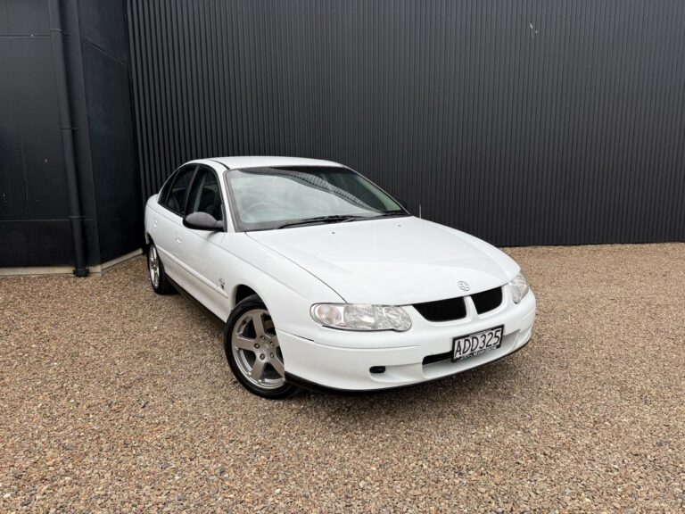2001 Holden Commodore Acclaim