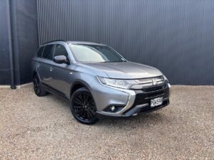 2022 Mitsubishi Outlander SP