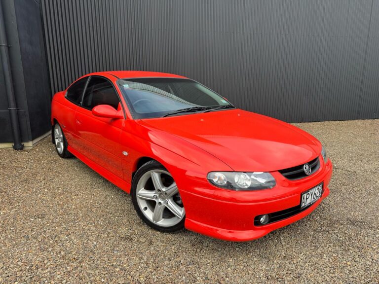 2002 Holden Monaro CV8
