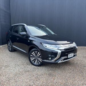 2021 Mitsubishi Outlander LS
