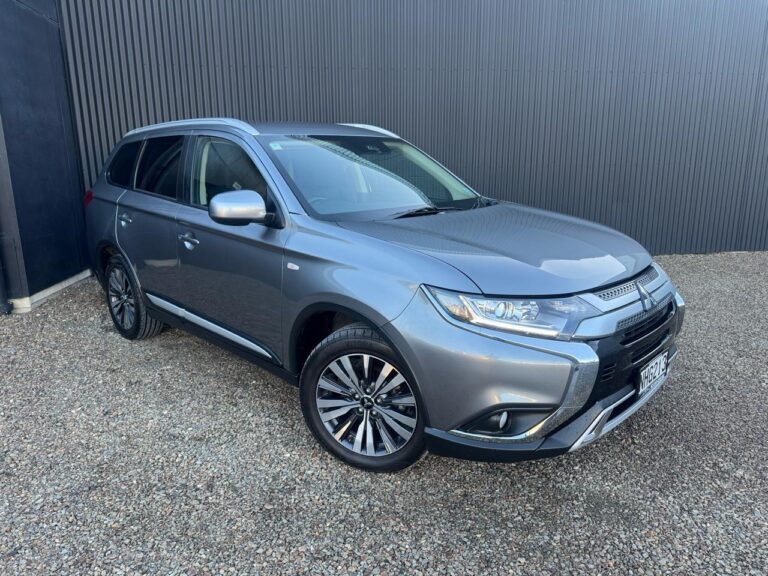 2021 Mitsubishi Outlander LS