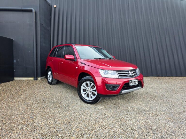 2014 Suzuki Grand Vitara SE 2.4P